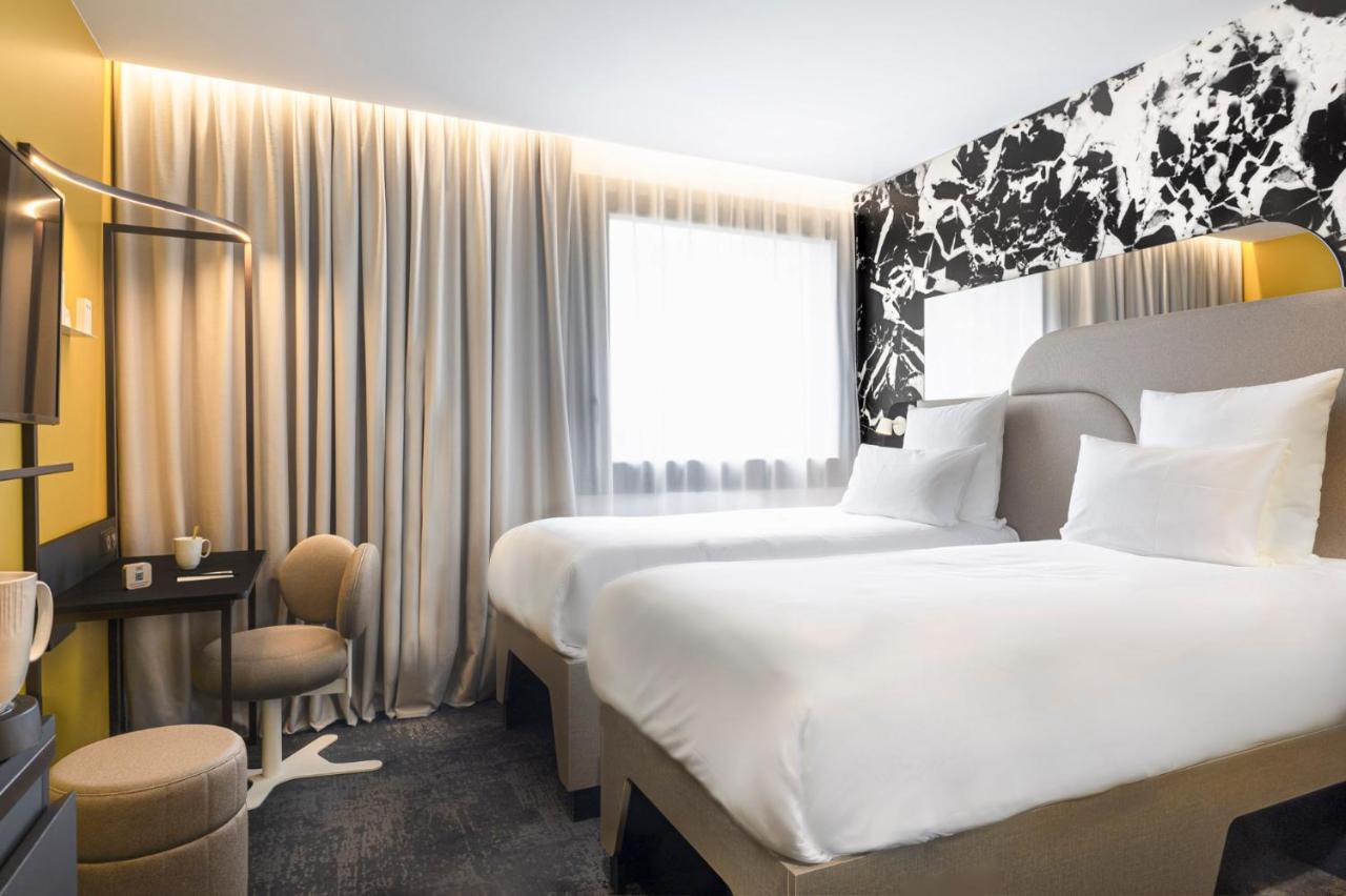 Отель Tribe Paris La Defense Esplanade Курбевуа Экстерьер фото
